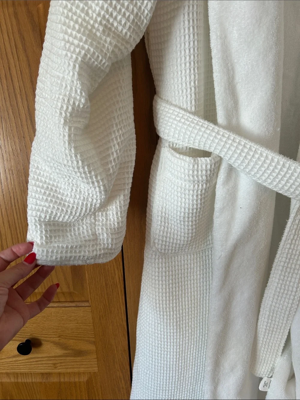 Pottery Barn - White Waffle Robe -OS
